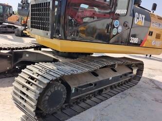 2023-caterpillar-320d2l-1397857-44516981