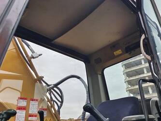 2023-caterpillar-320d-1397858-44517001