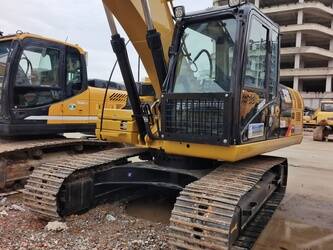 2023-caterpillar-320d-1397858-44517005