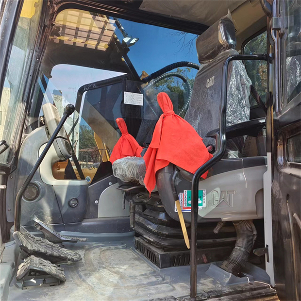 2023 Caterpillar 320D-44517010