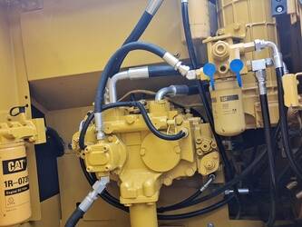 2024-caterpillar-320d2-1397861-44517061