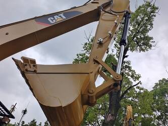 2024-caterpillar-320d2-1397861-44517062