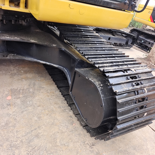 2024 Caterpillar 320D2-44517069