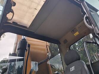 2024-caterpillar-320d2-1397861-44517071