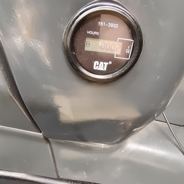 2023 Caterpillar 320D2-44517105