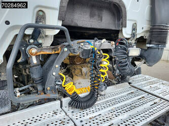 2018-mercedes-benz-actros-1845-1295140-44517365