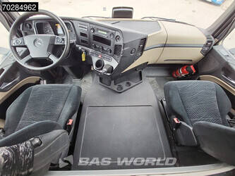 2018-mercedes-benz-actros-1845-1295140-44517370