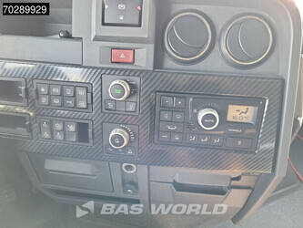 2020-renault-t520-1306486-44517402