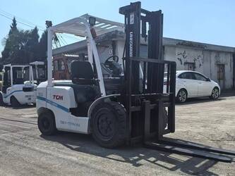 2023-tcm-fd30t3c-44517450