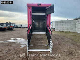 2018-fiege-others-44517698