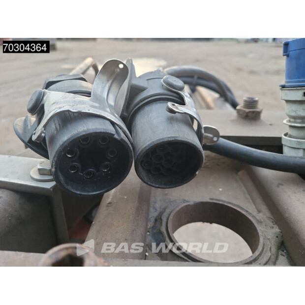 2018 Fiege OTHERS-44517718