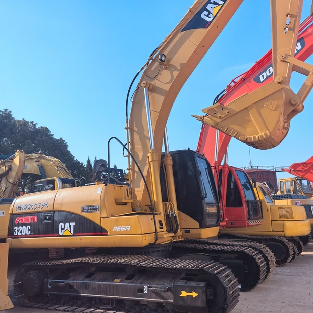 2018 Caterpillar 320CL-44517786