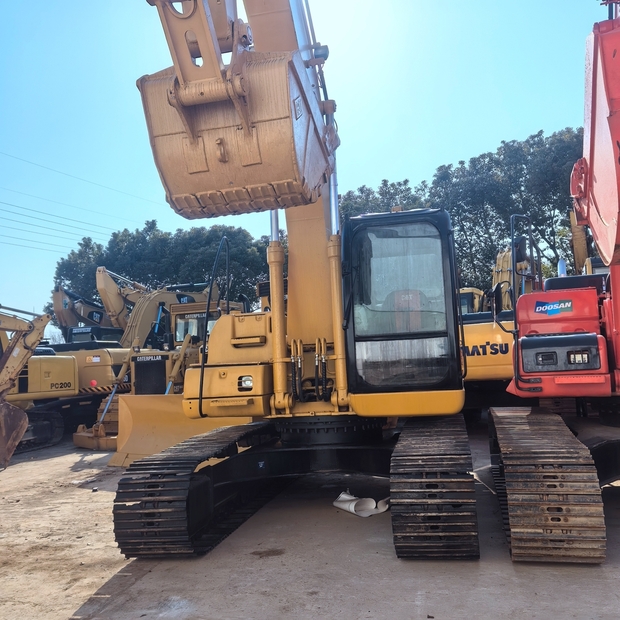 2018 Caterpillar 320CL-44517792