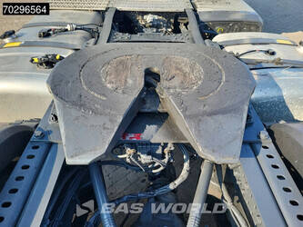 2023-mercedes-benz-actros-1845-1320114-44518329