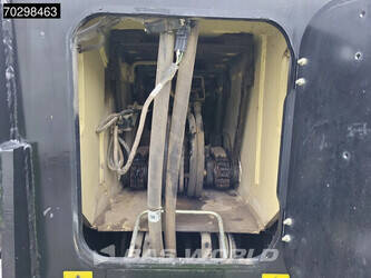 2015-jlg-4017ps-44518455