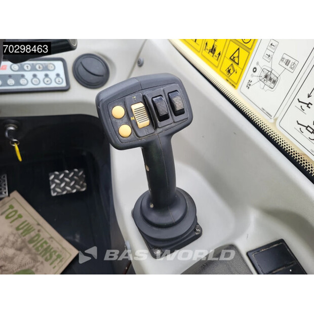 2015 جيه ال جي 4017PS-44518463