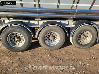 2015-van-hool-others-1397869-44518495