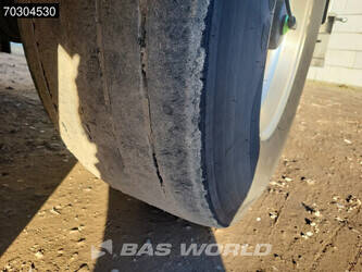 2015-van-hool-others-1397869-44518498