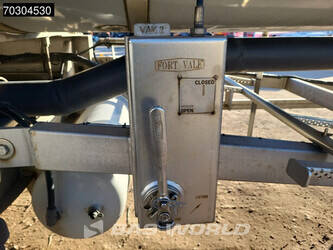 2015-van-hool-others-1397869-44518518