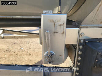 2015-van-hool-others-1397869-44518519