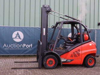 Image de CHARIOTS ÉLÉVATEURS 2019 Linde H40T-02