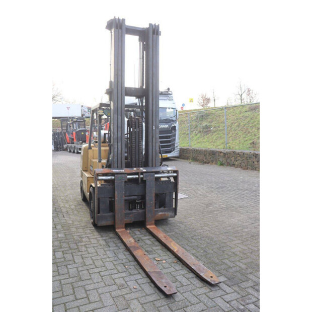 1999 Caterpillar GC60K-44518944
