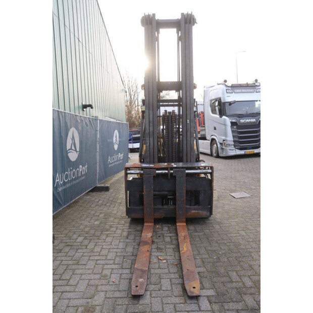 1999 Caterpillar GC60K-44518945