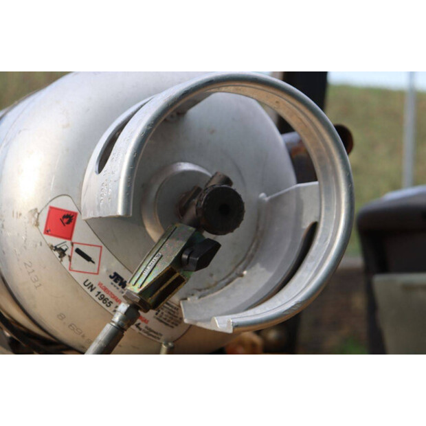 1999 Caterpillar GC60K-44518955