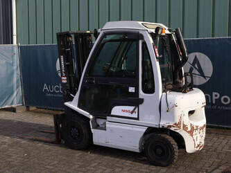 2013-nissan-u1d2a25lq-1397907-44518975