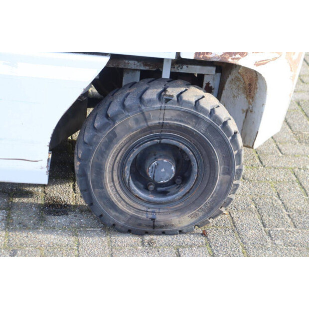 2013 NISSAN U1D2A25LQ-44518987