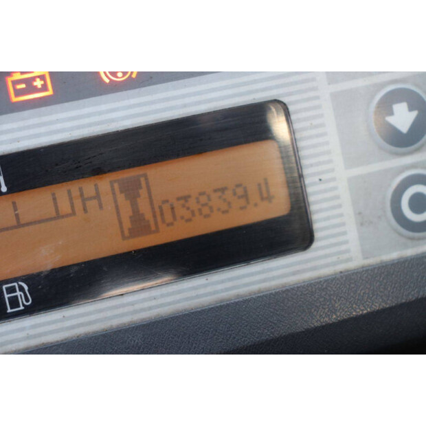 2013 NISSAN U1D2A25LQ-44519004