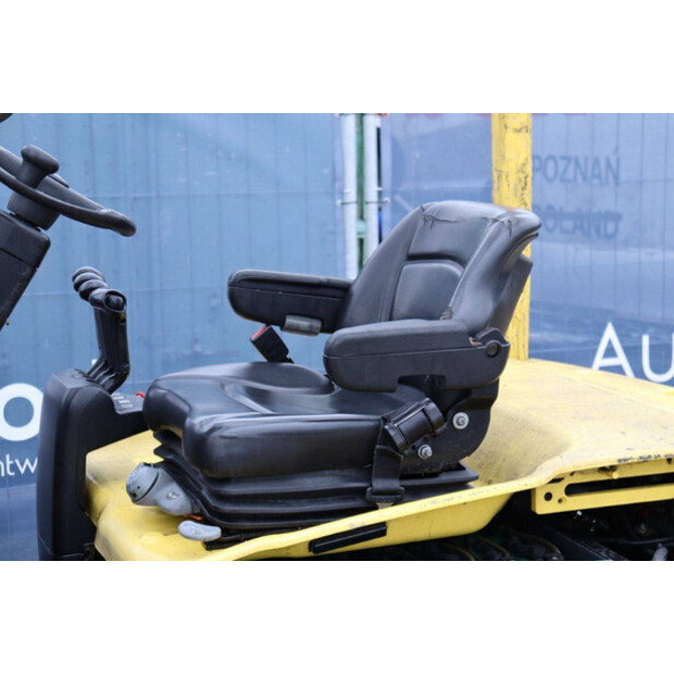 2014 هايستر J2.5XN-44519027