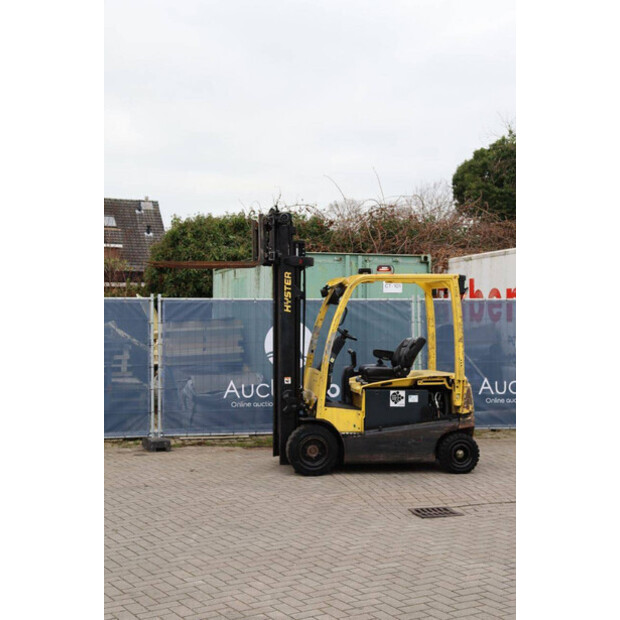 2014 هايستر J2.5XN-44519038