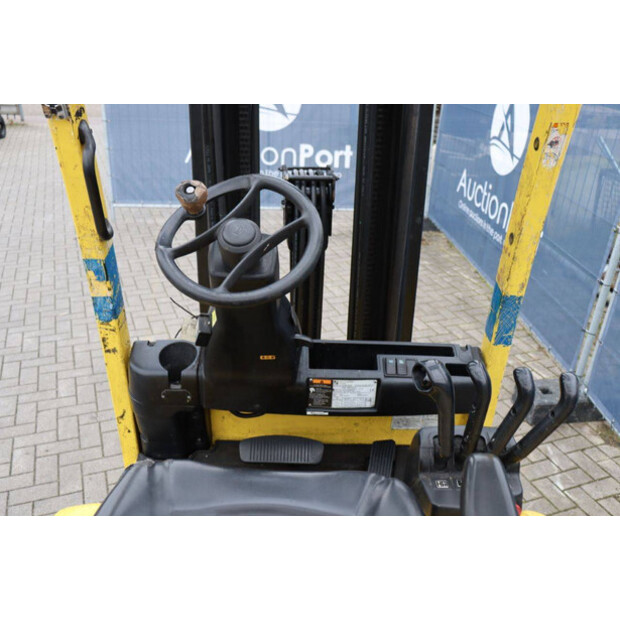 2014 هايستر E2.5XN MWB-44519063