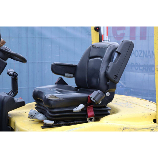 2014 هايستر E2.5XN MWB-44519065