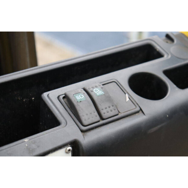 2014 هايستر E2.5XN MWB-44519070