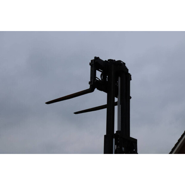 2014 هايستر E2.5XN MWB-44519080