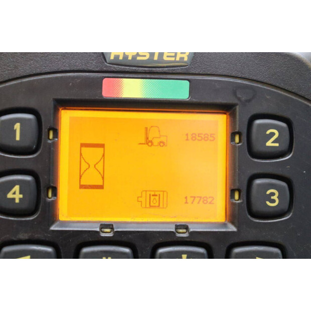 2014 هايستر E2.5XN MWB-44519085