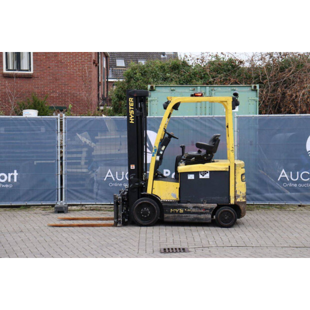 2014 هايستر E2.5XN MWB-44519163