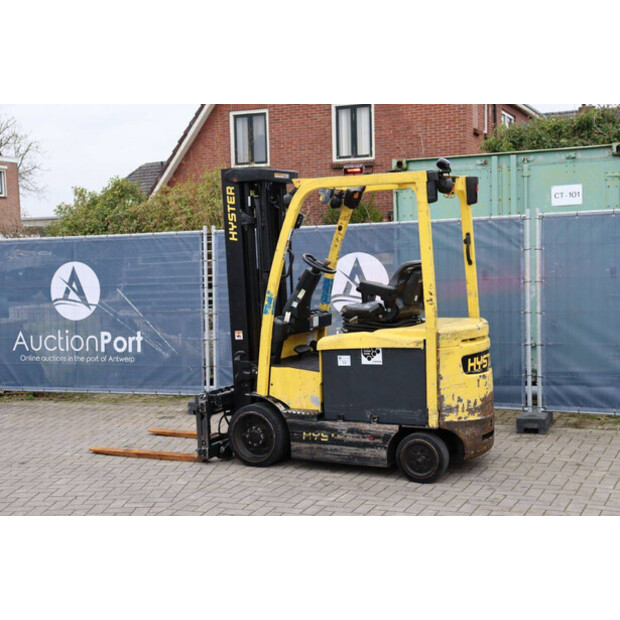 2014 هايستر E2.5XN MWB-44519164