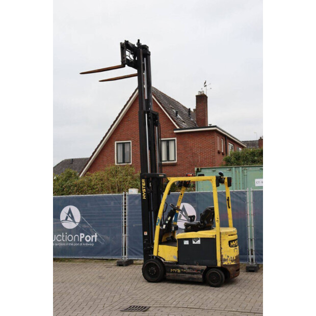 2014 هايستر E2.5XN MWB-44519204