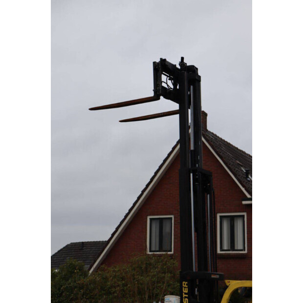 2014 هايستر E2.5XN MWB-44519215