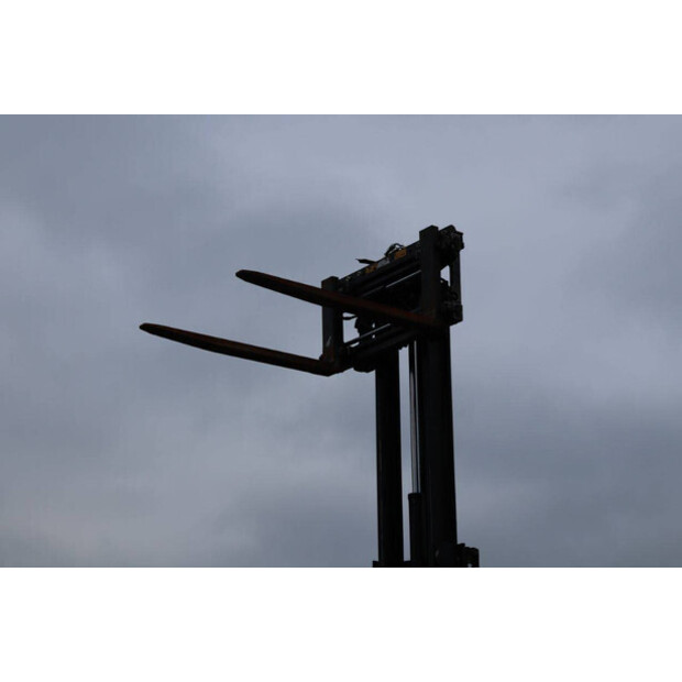 2014 هايستر E2.5XN MWB-44519217