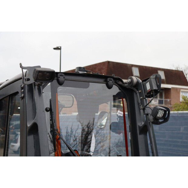 2018 ليندي E25-01-44519238