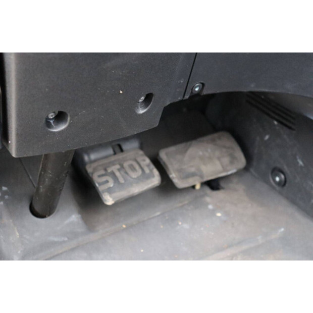 2018 ليندي E25-01-44519243