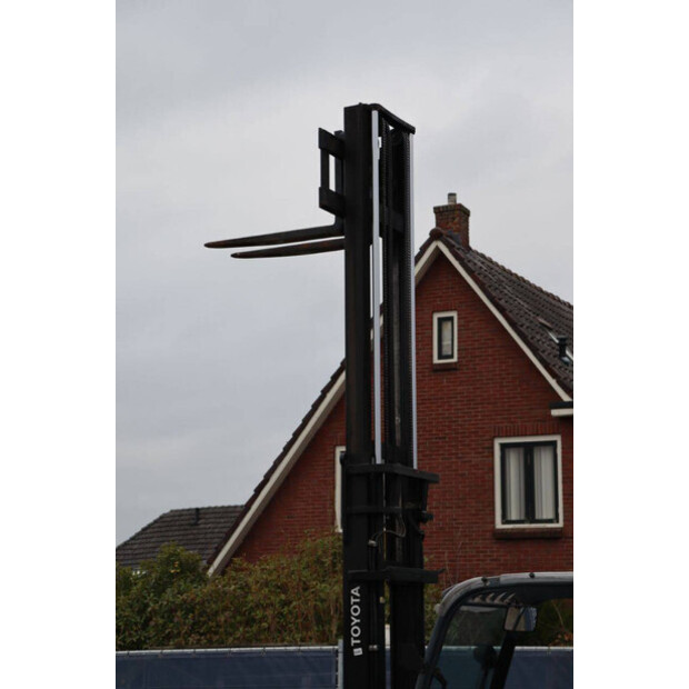 2017 Toyota 8FBMT-30-44519297