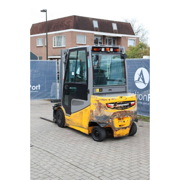 2019 Jungheinrich EFG 425S-44519302