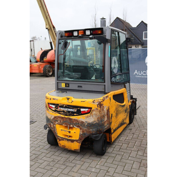 2019 Jungheinrich EFG 425S-44519304