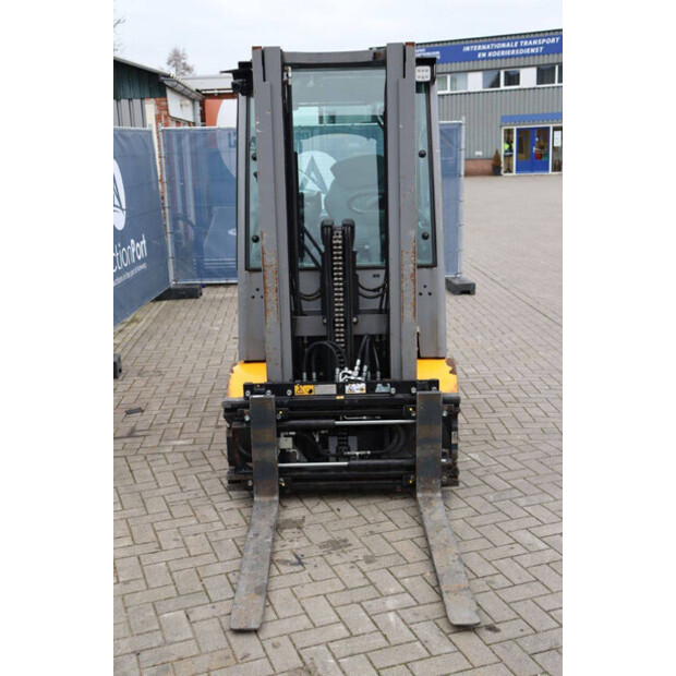 2019 Jungheinrich EFG 425S-44519306