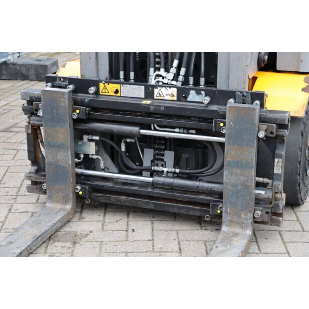 2019 Jungheinrich EFG 425S-44519309